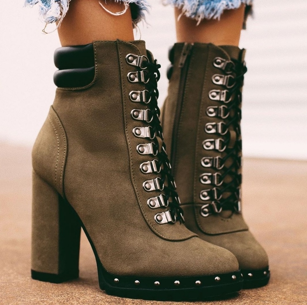 🔥BOOTIES🍑 🛍👡🖤